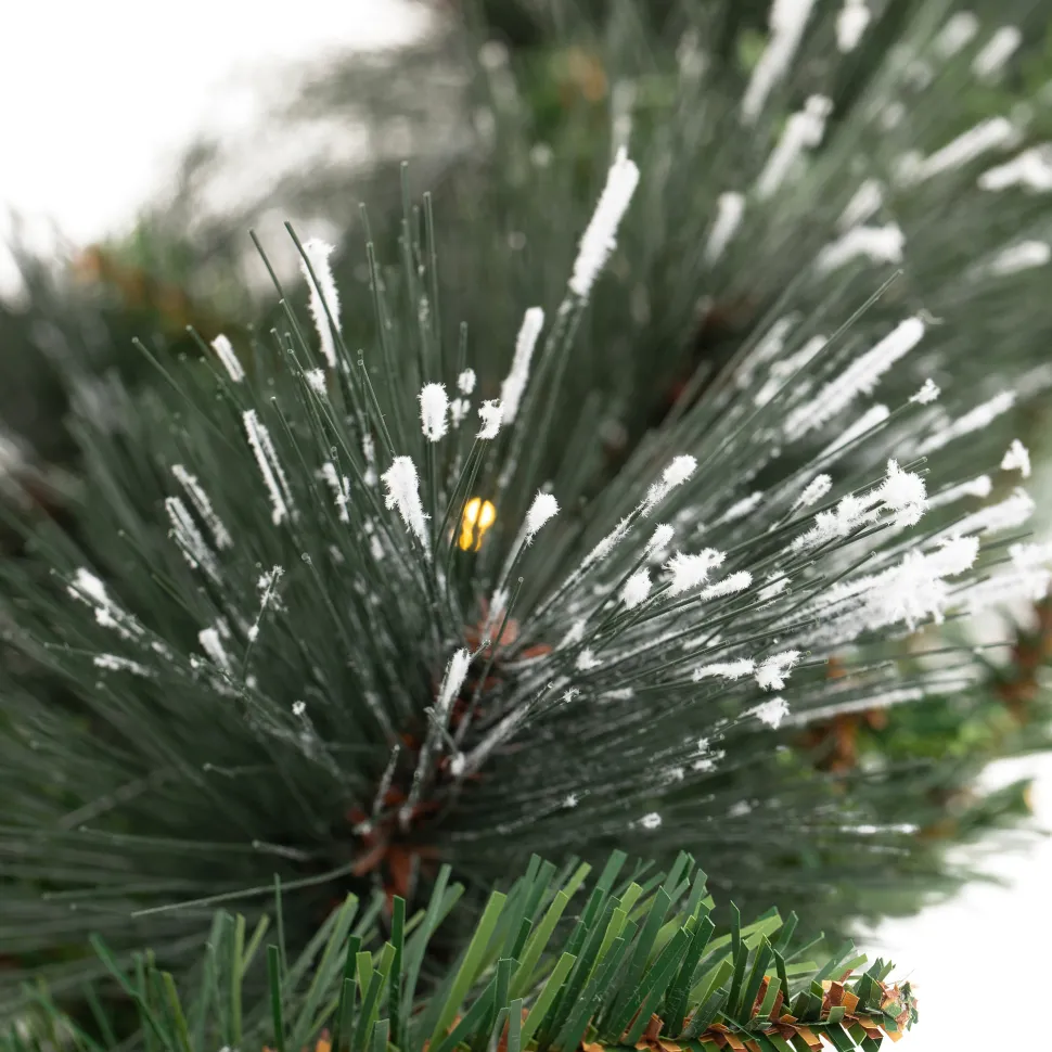 7′ Carolina Pine Frosted Tree