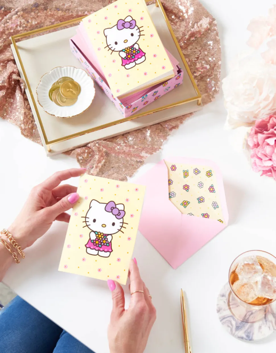 Hello Kitty Blank Cards with Envelopes, 12-Count